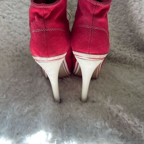Zigi Girl Salute Red canvas lace up ankle hidden platform heels beige trimsSZ8.5 - Picture 7 of 12